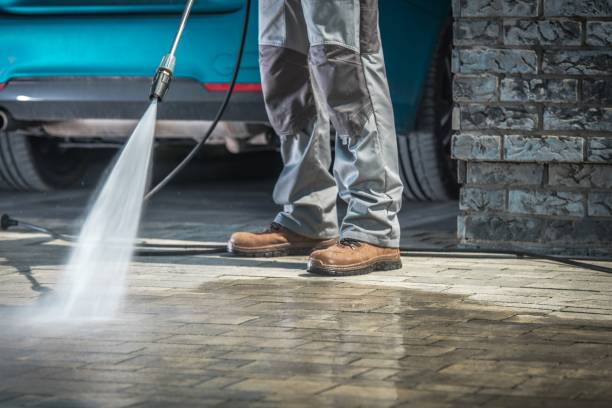 Best Spring Cleaning  in Warwick, RI